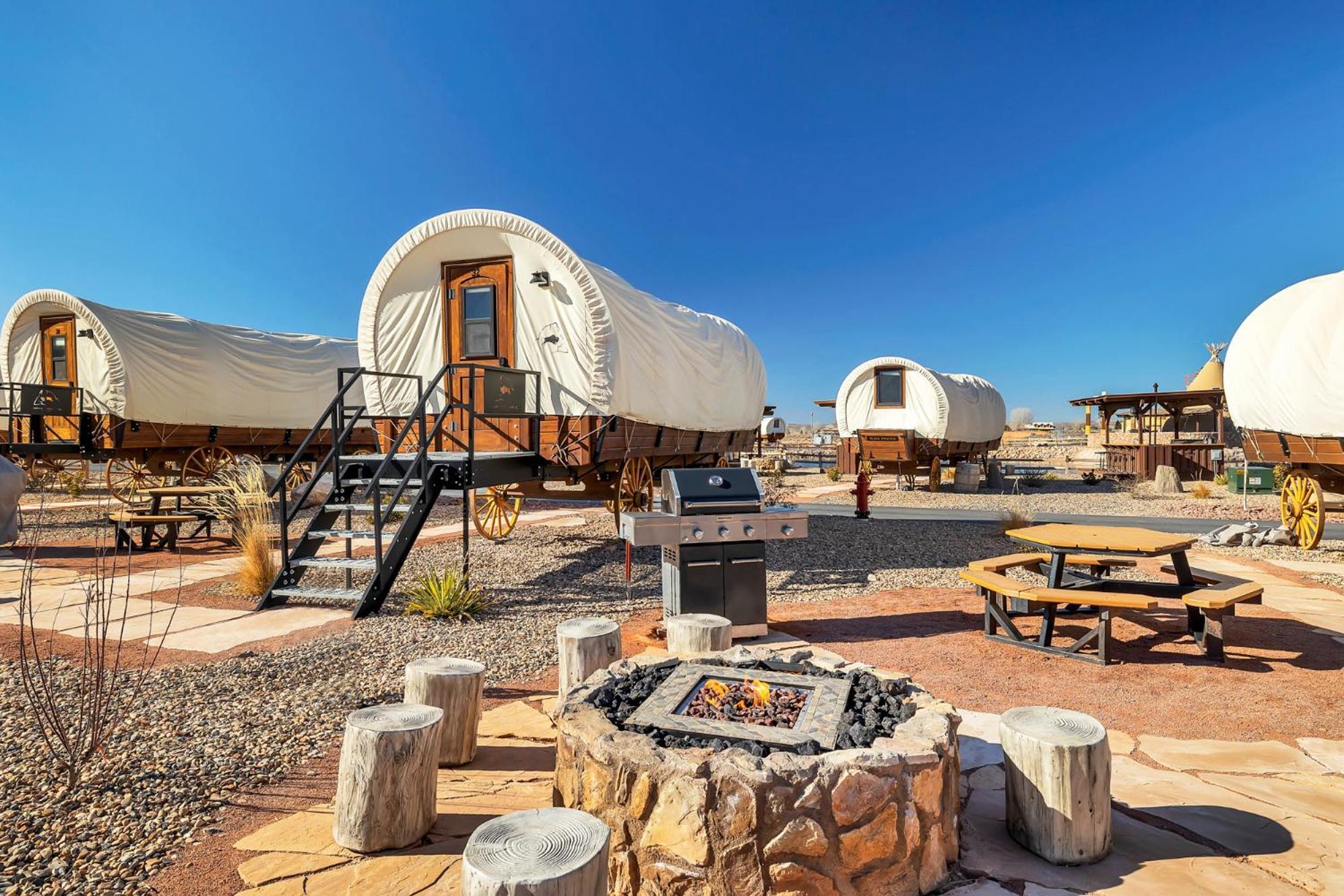 Zion White Bison Glamping & Rv Resort Virgin Room photo